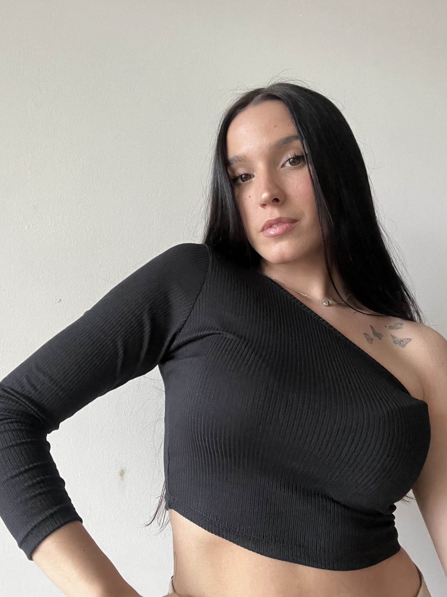 Crop Top un Hombro - Imagen 3