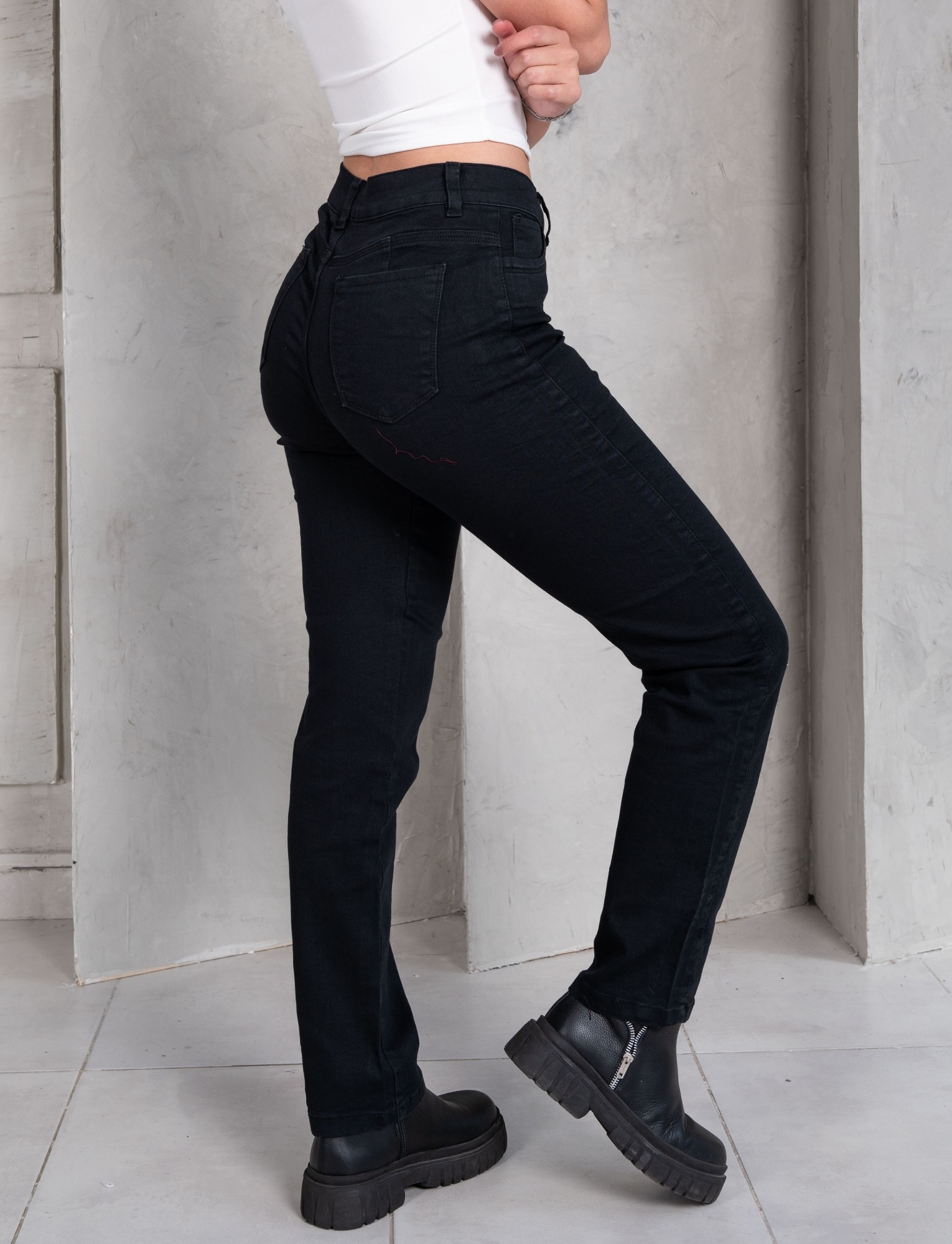 Jeans Recto Negro Liso Elastizado - Imagen 2