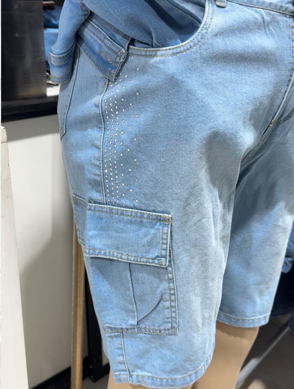 Bermudas Cargo  con Brillos - Imagen 2