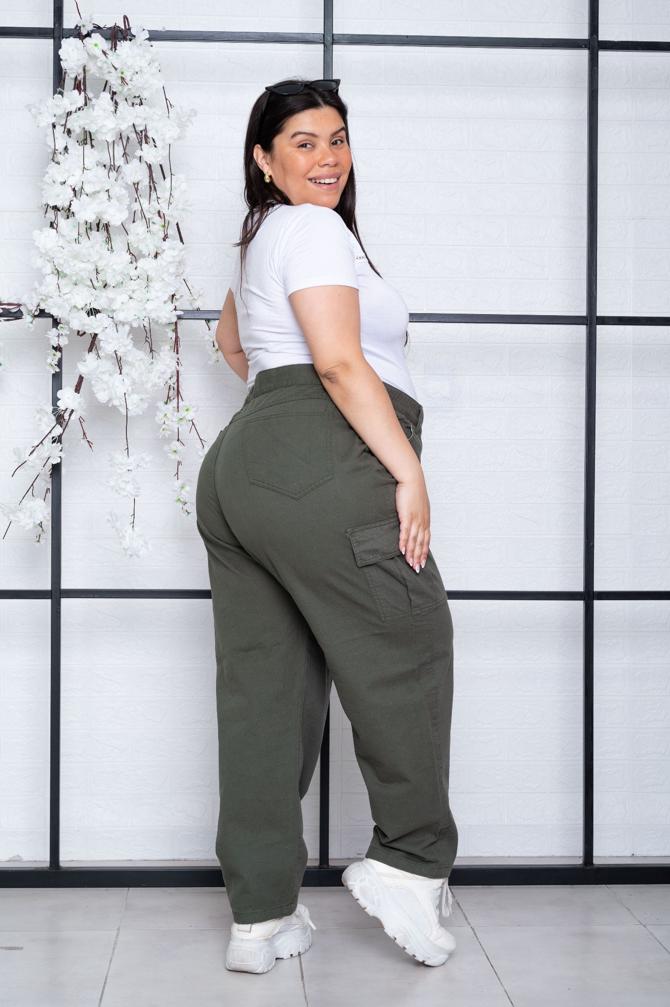 Cargo Gabardina en Beige y Verde - Imagen 2