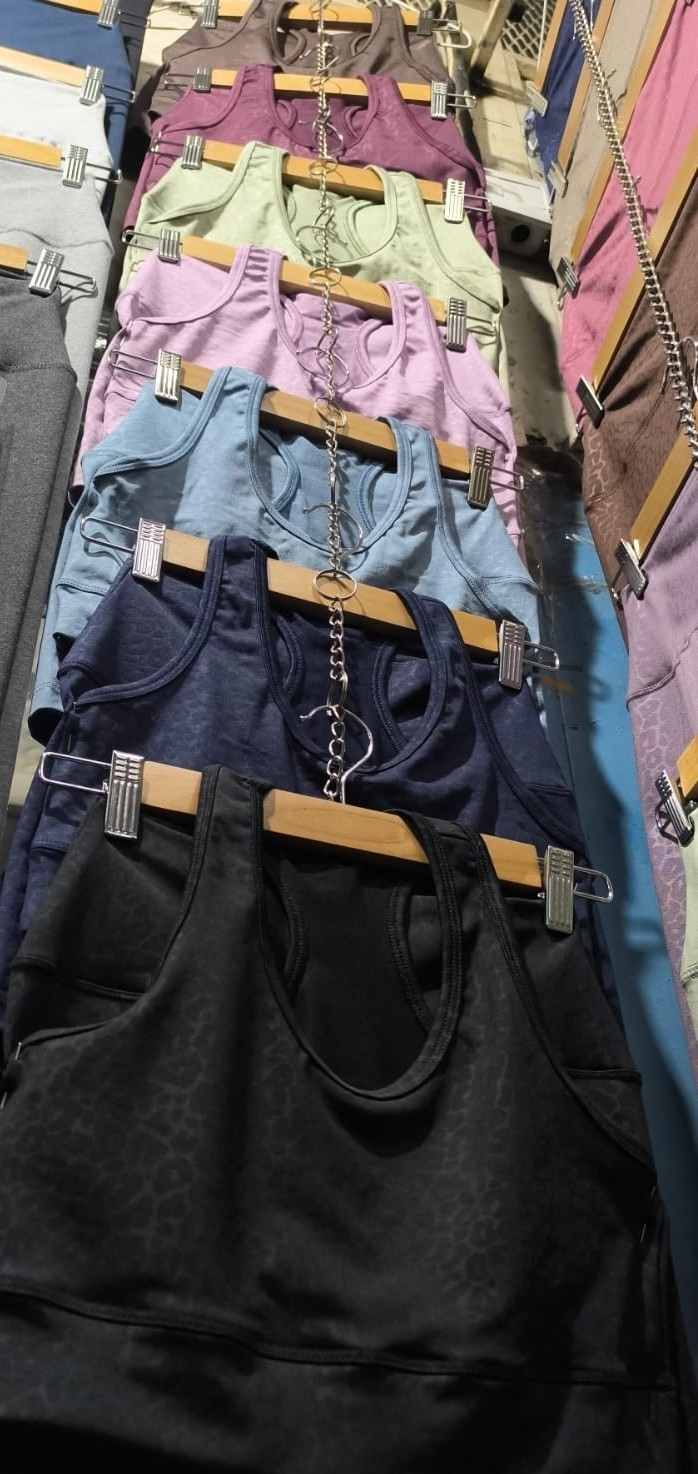 Conjunto Gofrado Deportivo - Imagen 2