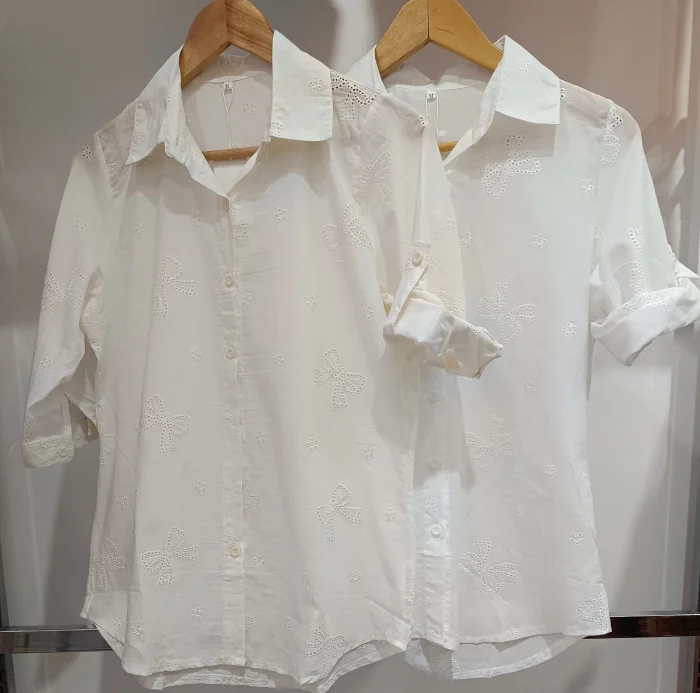 Camisa Clásica 3/4 Moño