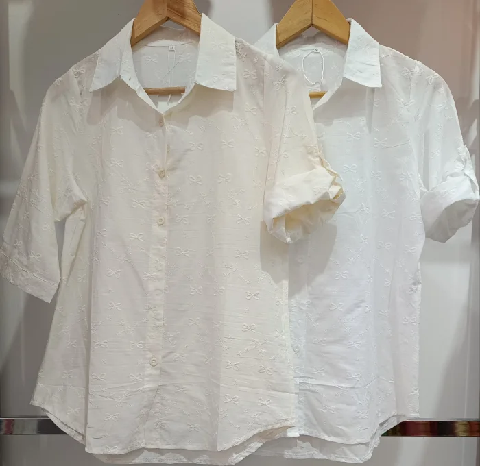 Camisa Clásica 3/4 Hojas