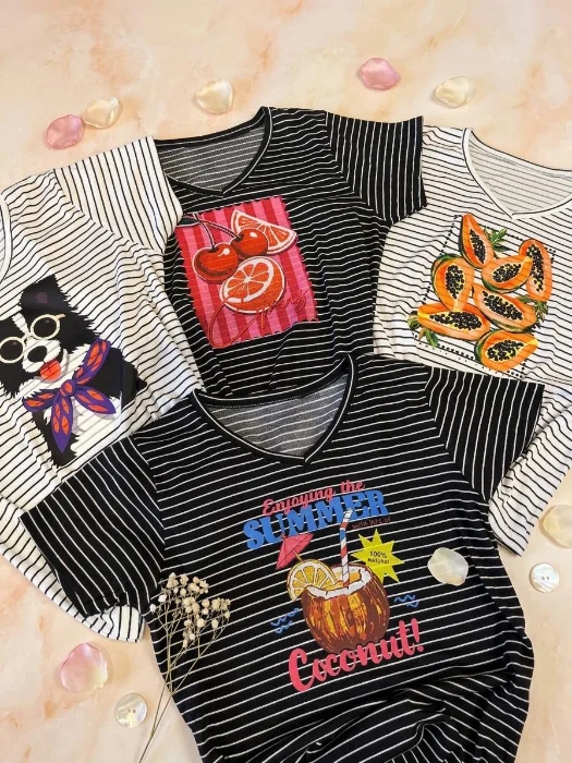 Remera V Rayada