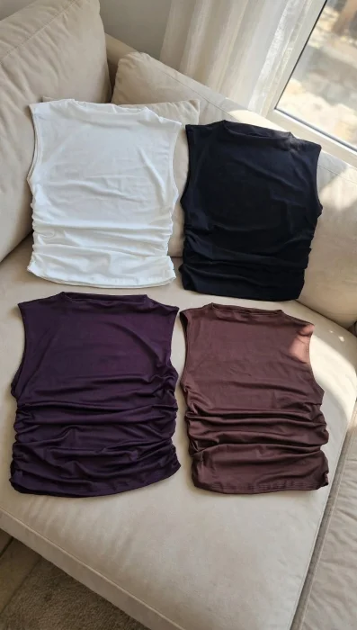 Remera Frunce