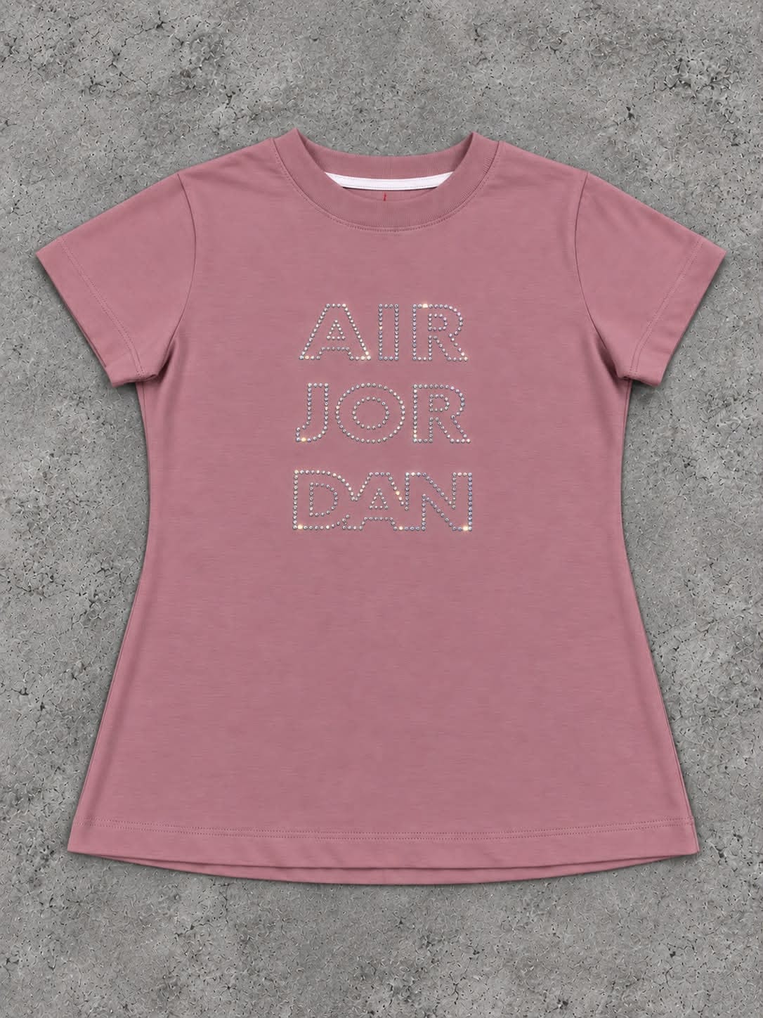 Baby Tee Jordan con Strass - WhatsApp%20Image%202026-09-22%20at%2019.43.13.jpeg