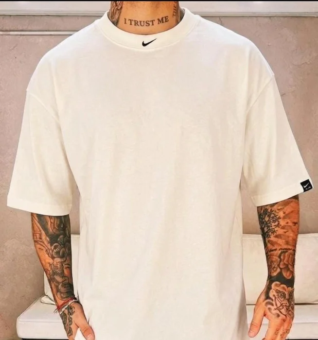 Remera Pipa de Hombre Bordada