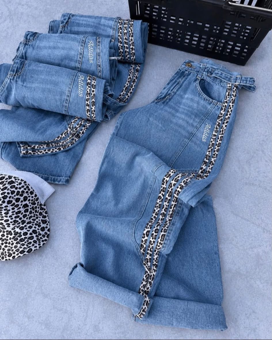Jeans Pantalon Adi con Print - WhatsApp%20Image%202026-09-29%20at%2016.09.51.jpeg