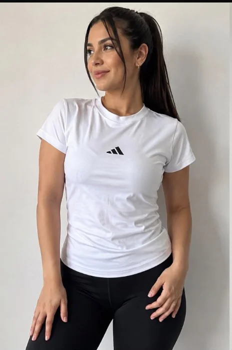 Remera Adi Logo 3d