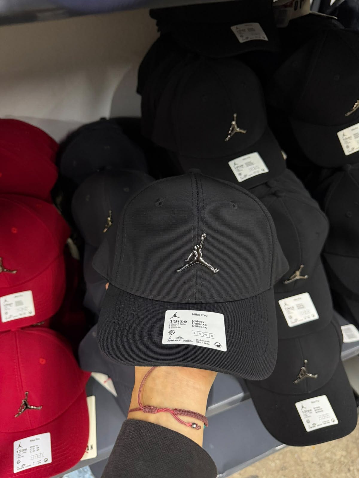 Gorra Jordan Chapita Importada - WhatsApp%20Image%202026-09-29%20at%2021.51.24%20(1).jpeg