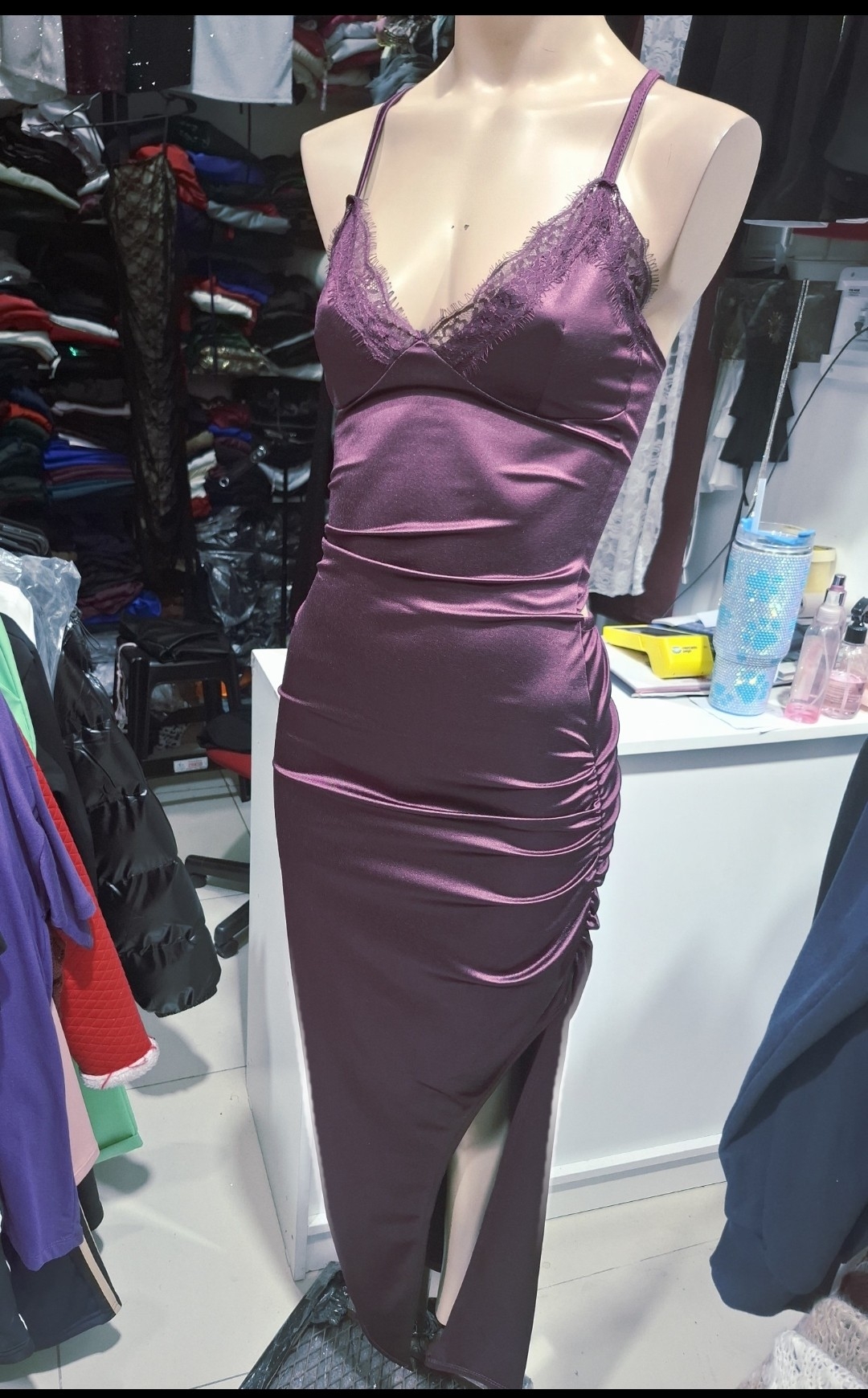 Vestido Saten con Puntilla - Imagen 2