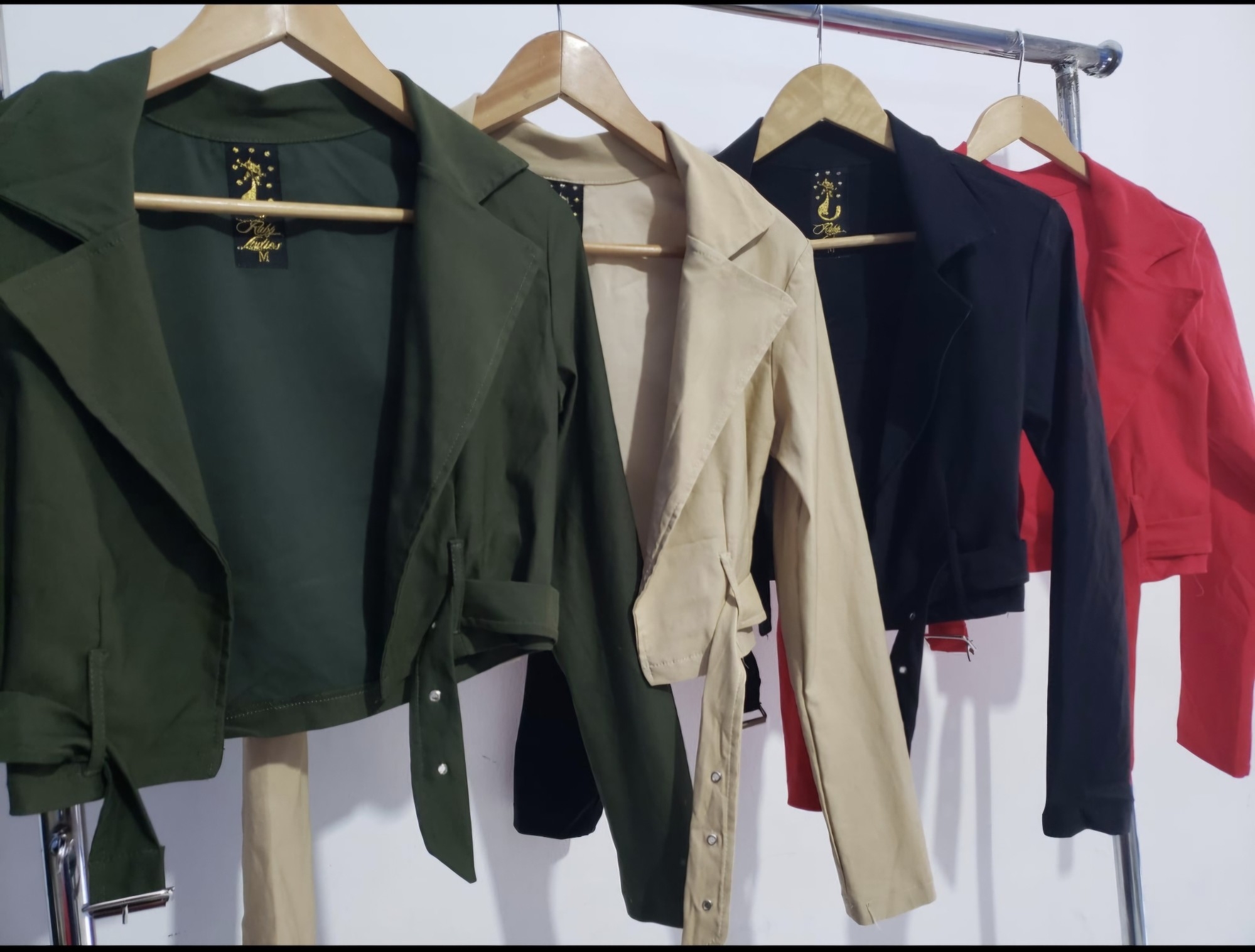 Chaqueta  con Cinto - Imagen 5