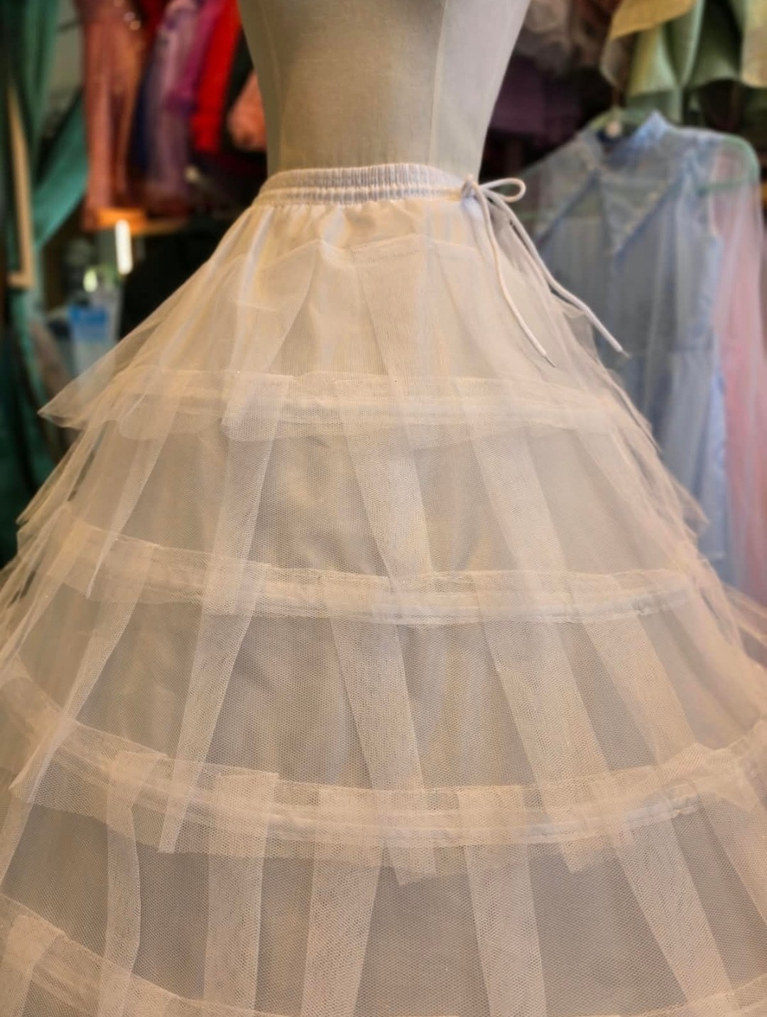 Crinolina-enagua-miriñaqui para Vestido de 15 Años - Imagen 2