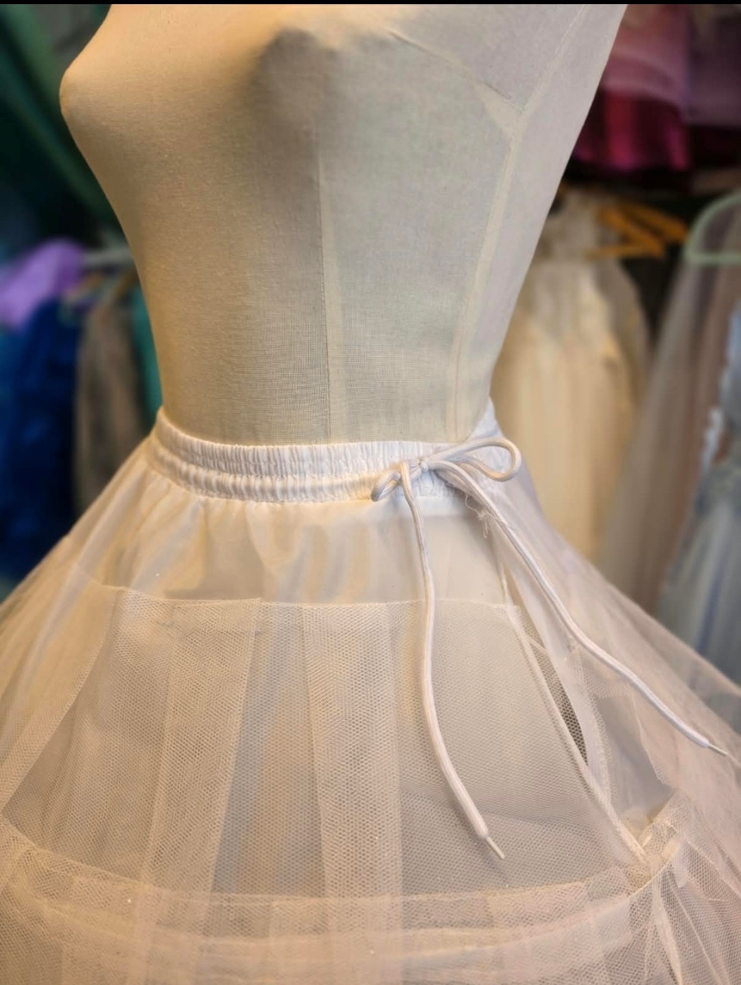 Crinolina-enagua-miriñaqui para Vestido de 15 Años - Imagen 3