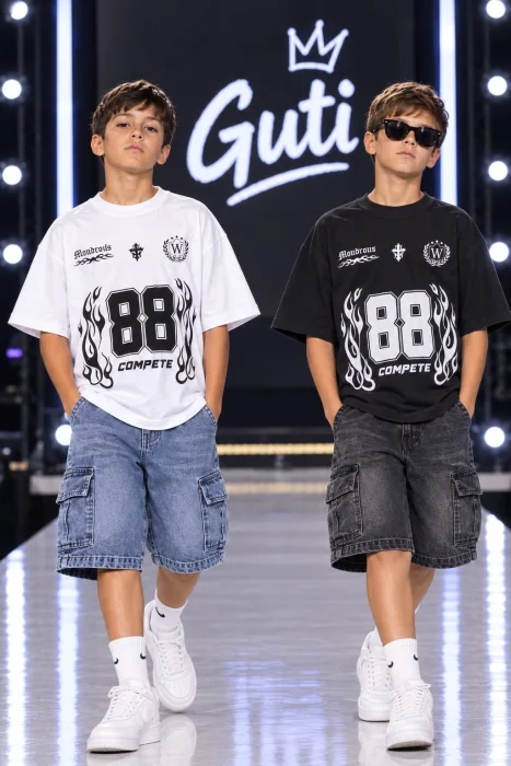 Remeras Boxy Fit de Algodón Peinado de Nene