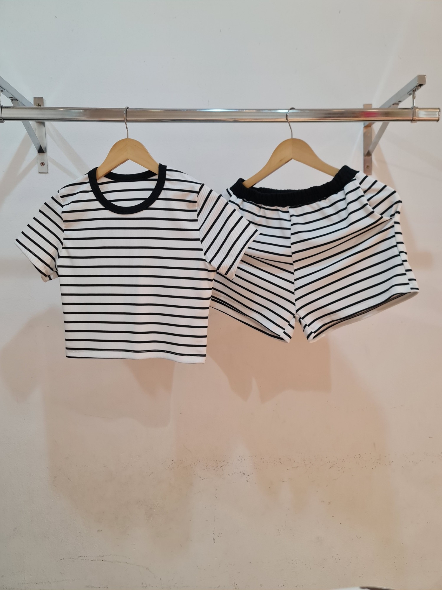355-conjunto ( Pupera + Shorts)  Morley Rayado - Imagen 2