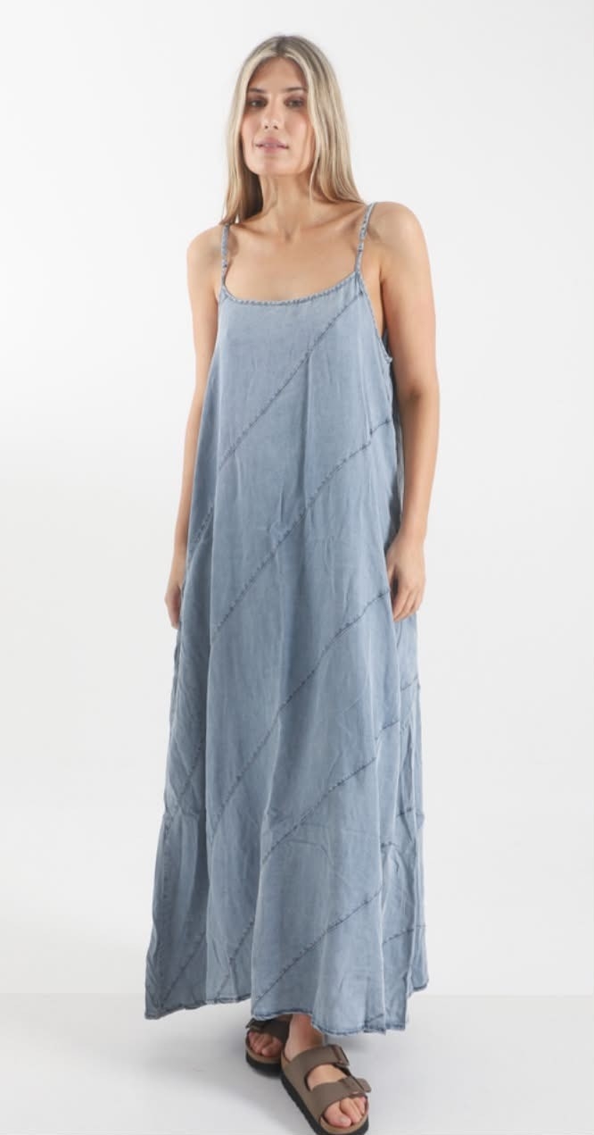 Vestido Jean con Recortes Importado - Imagen 2