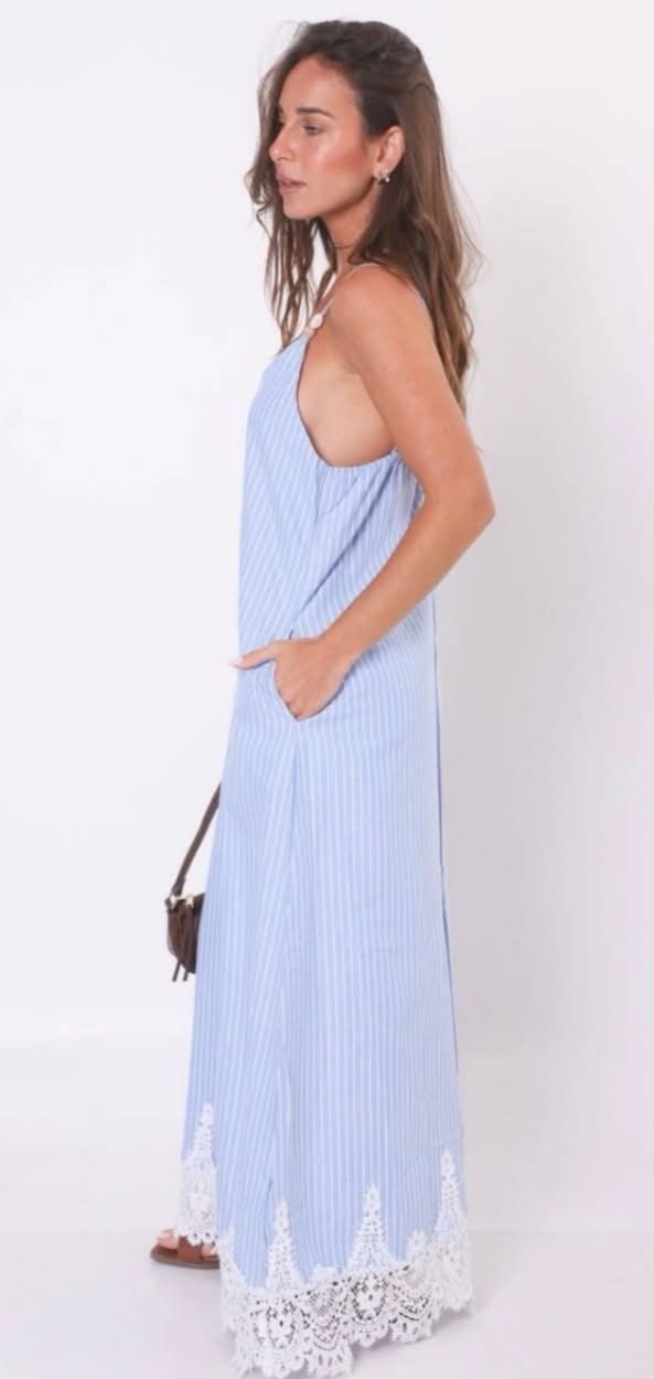Vestido con Encaje Importado - Imagen 2