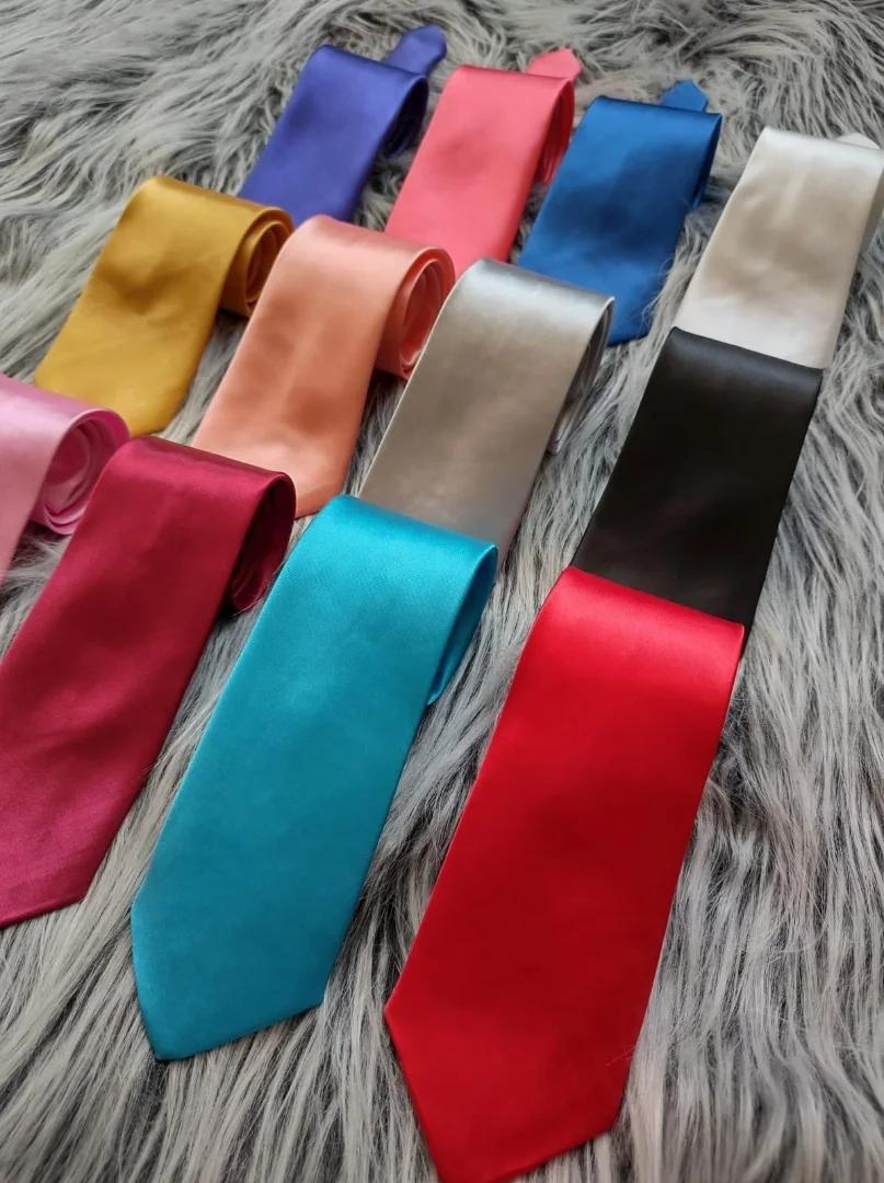 Corbatas - Imagen 2