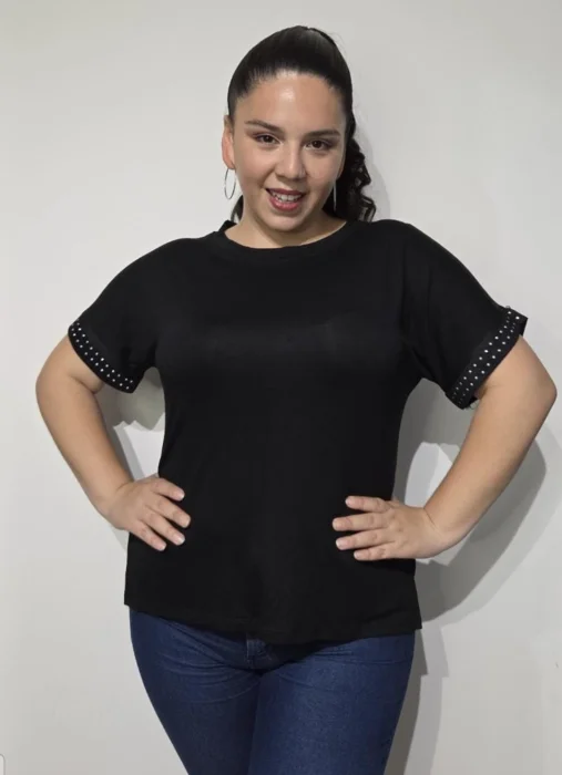 Remera Brillo con Tajo
