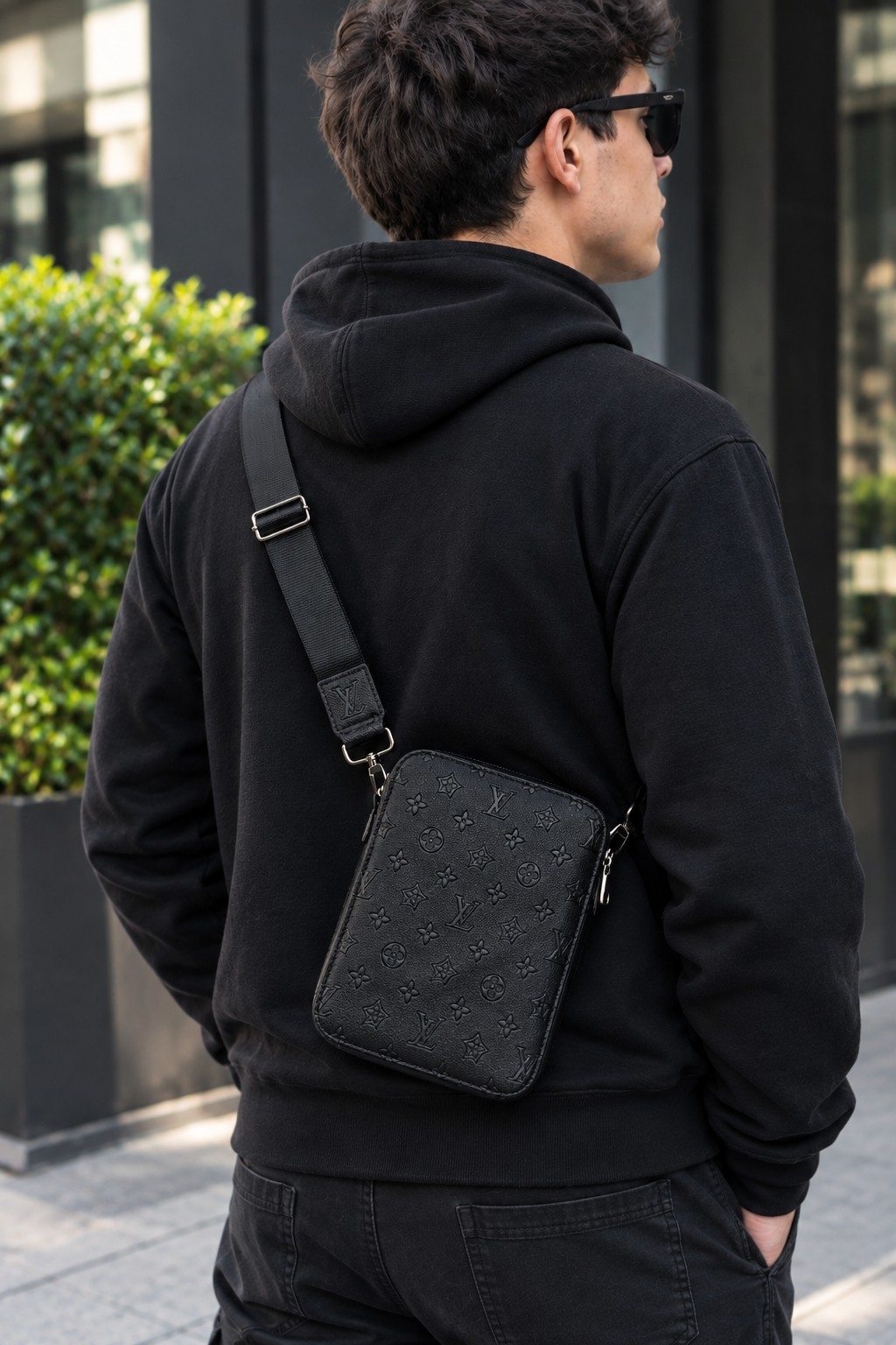 Morral Lous Vuitton - Imagen 3