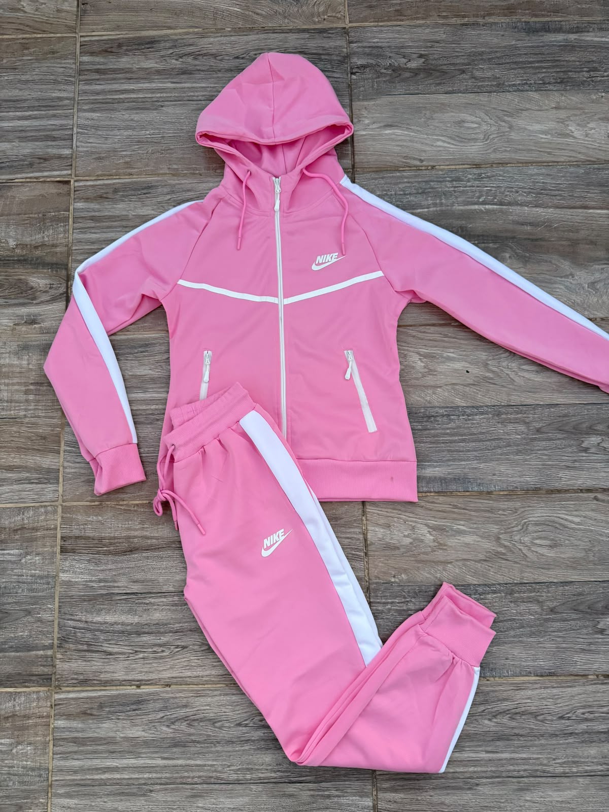 Conjunto Deportivo Dama - Imagen 2