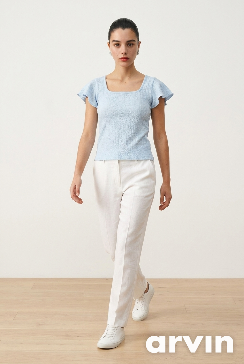 Remera con Escote Cuadrado - IMG_8354.png