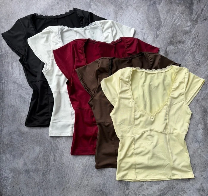 Remera Microfibra con Recortes