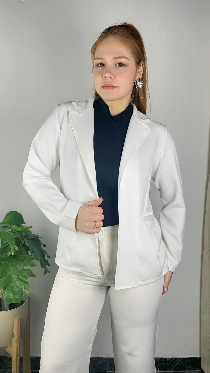 Blazer Crep Sara Alondra - Imagen 2