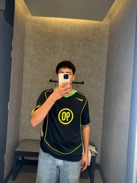 Camiseta Total 90 con Envivado
