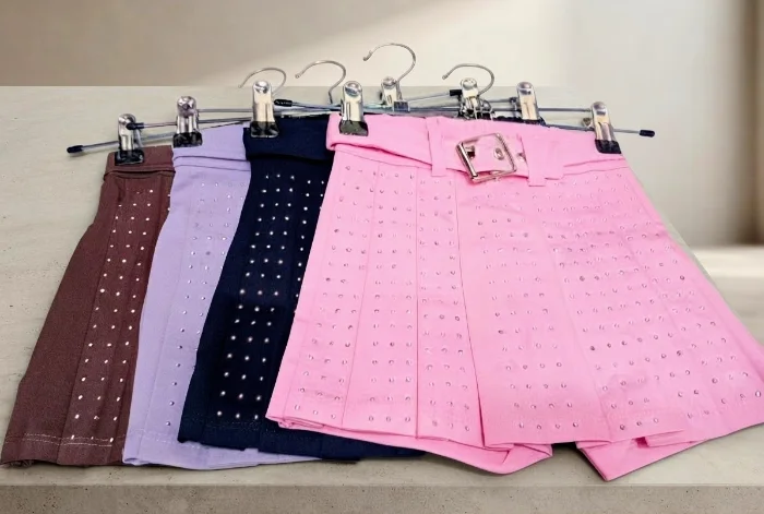 Shorts Pollera con Stras y Cinto Incluido "bengalina"