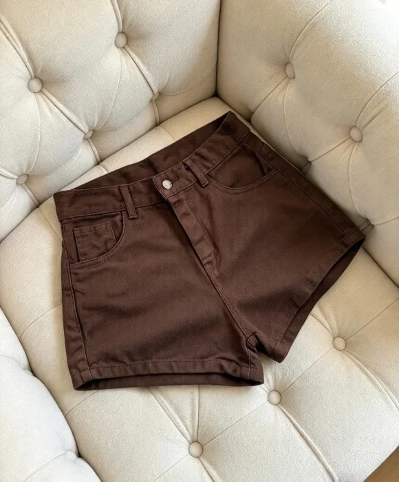 Shorts Marrón