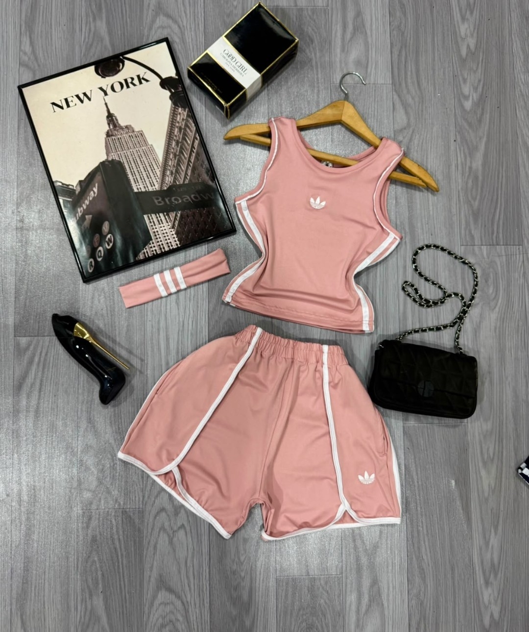 Conjunto Tres Piezas Adi - Imagen 3