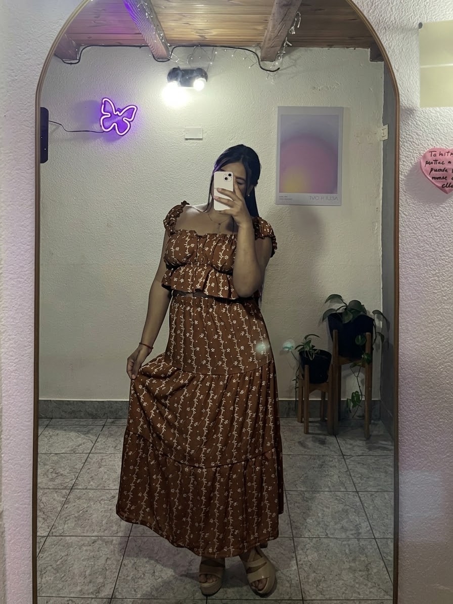 Conjunto Luana (pollera + Top) - IMG_8915.jpeg