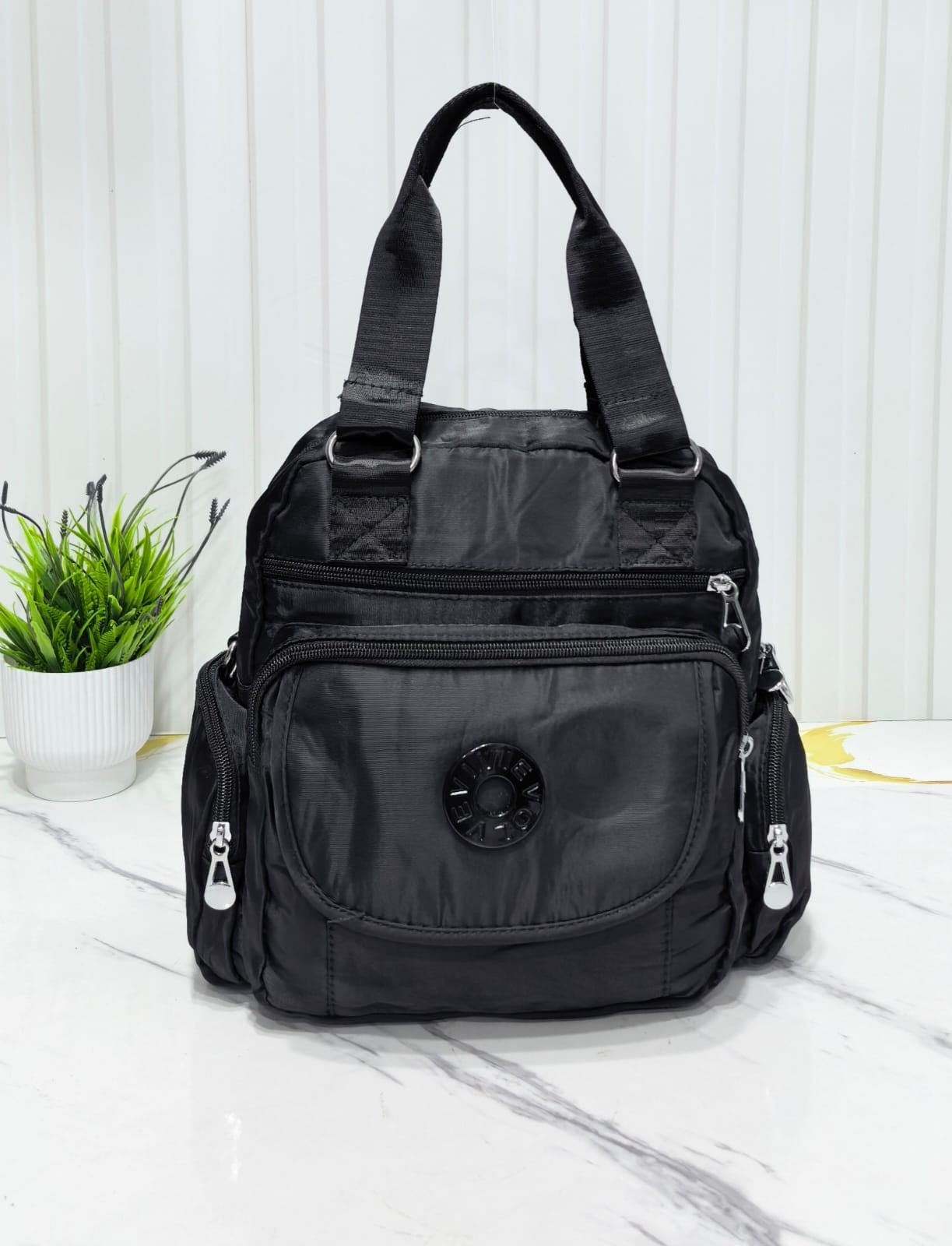 Mochila Morral Bolso* (3 en 1)
Tela Impermeable Excelente Calidad. - Imagen 2