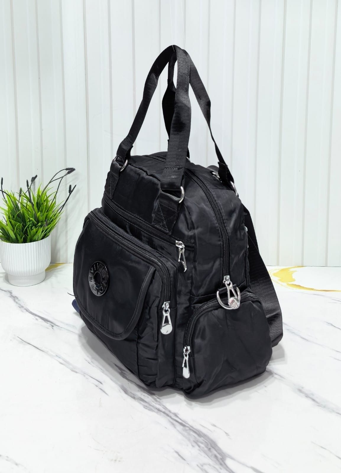 Mochila Morral Bolso* (3 en 1)
Tela Impermeable Excelente Calidad. - Imagen 3