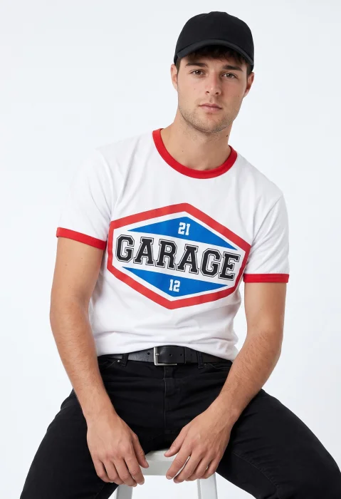Art-8902 Remera Retro Garage