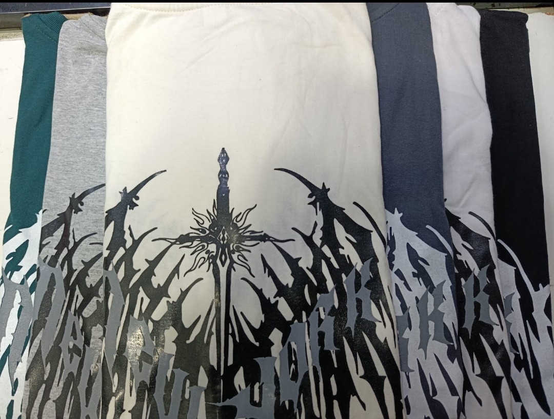 Remera Oversize Espada - Imagen 3