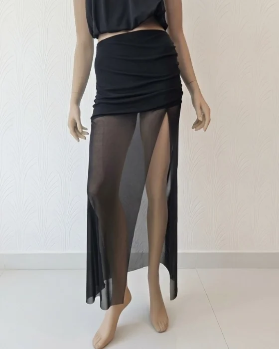 Pollera Larga con Tajo Tul Liso