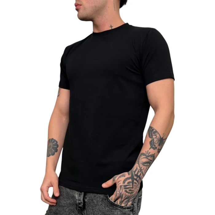 Remera Slim Fit  Negro