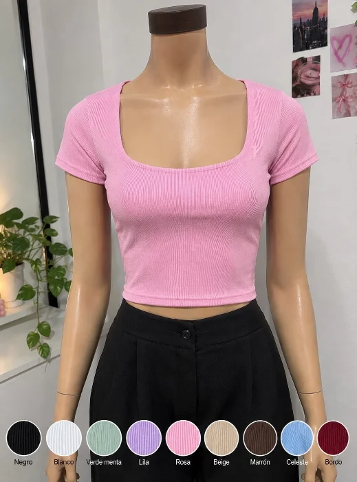 Remera Escote Corazón