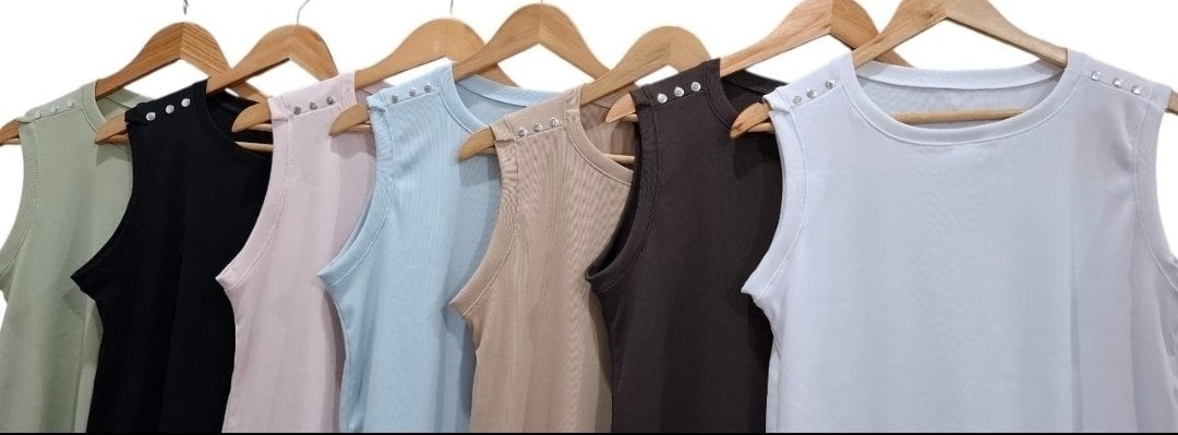 Musculosa con Tachas - Imagen 3