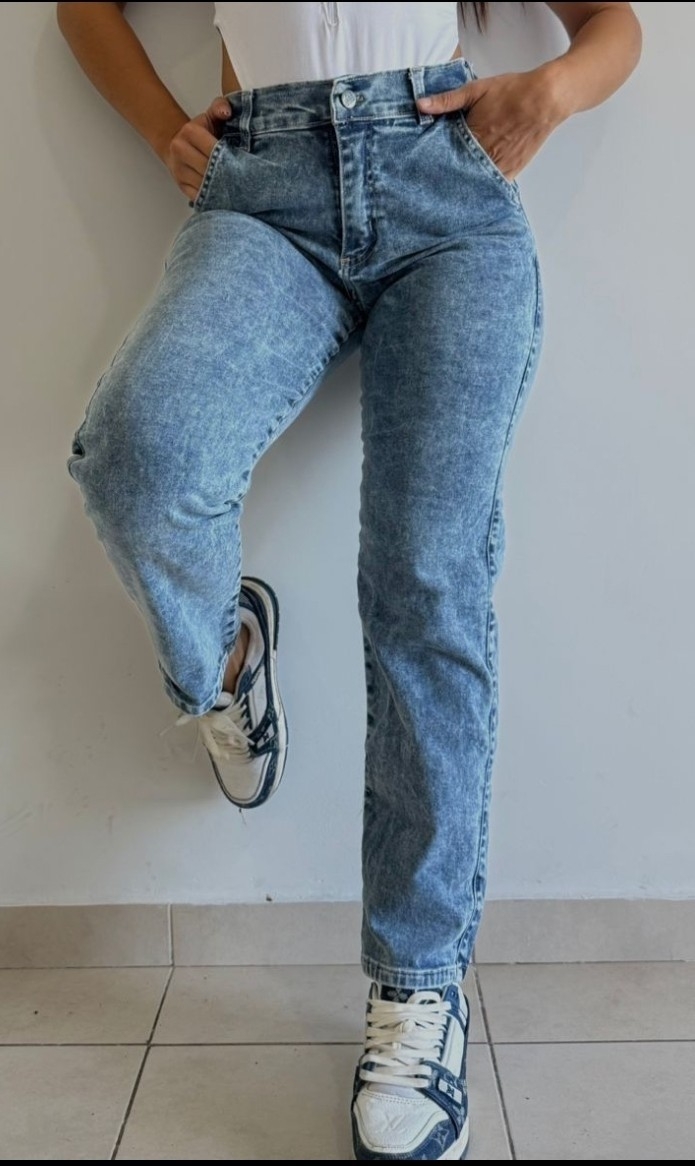 Jeans Mom - Imagen 3