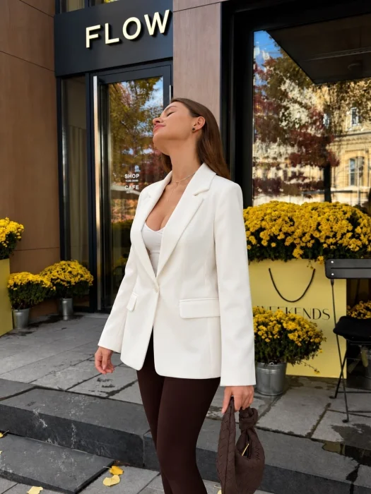 Blazer Sara