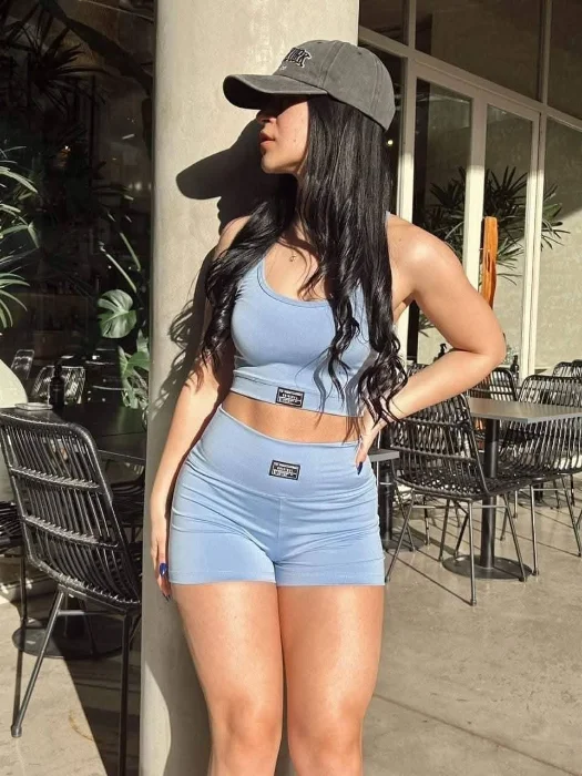 Conjunto Deportivo Liso de Mujer
