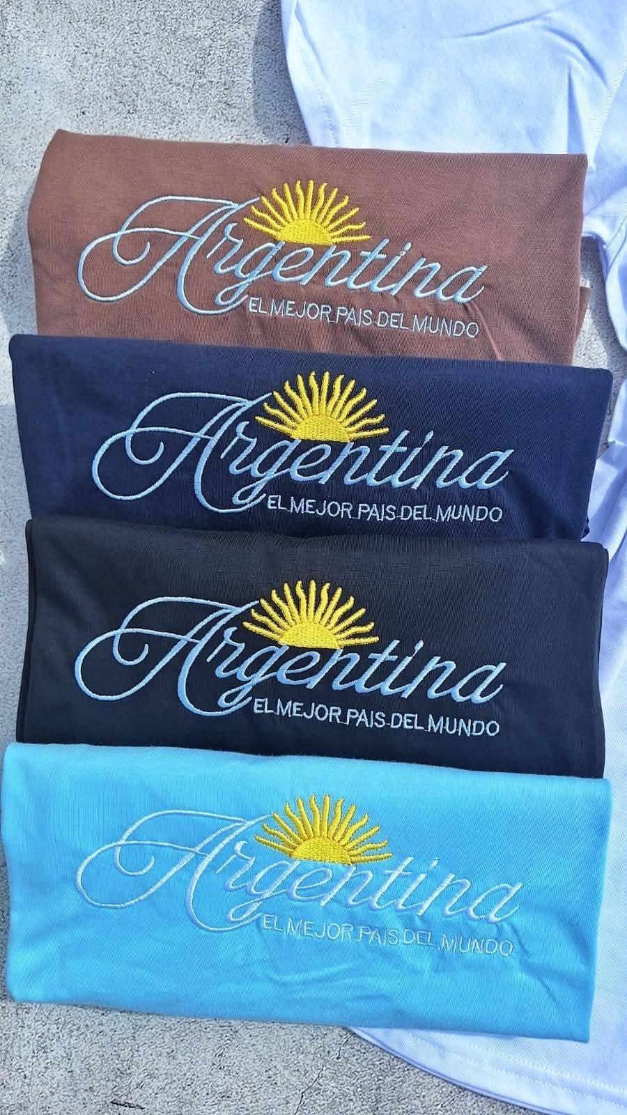Remera Argentina Bordado Algodón Peinada - Imagen 3