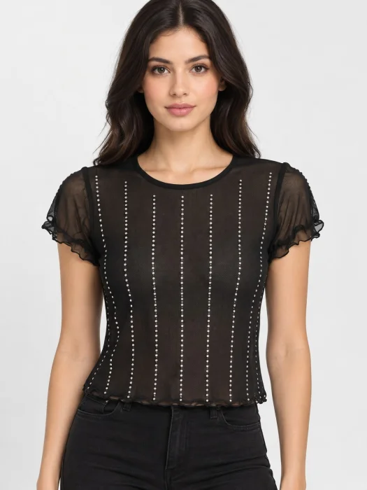 Remera de Tul Manga Corta con Strass