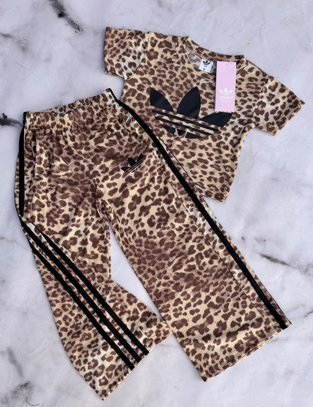 Conjunto Adi Print - Imagen 2