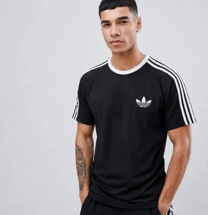 Remeras de Algodón Peinado Logos Bordados