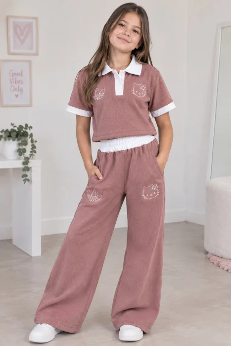 Conjunto Kitty Adi